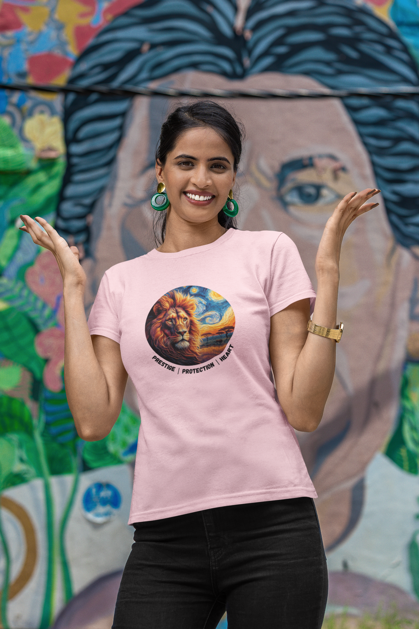 Power Animal Woman : Lion